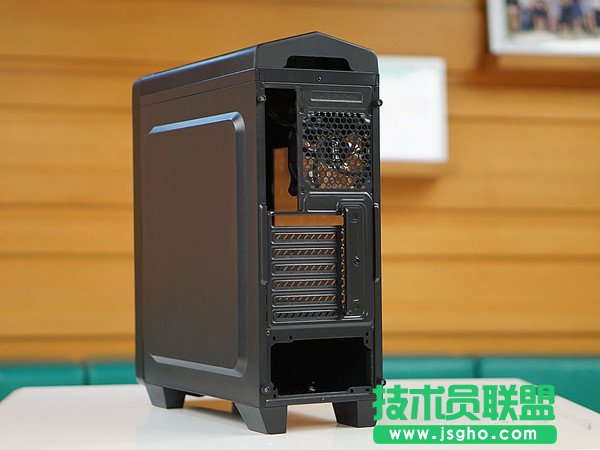 200元左右买哪些机箱 4款值得买的200元左右机箱推荐