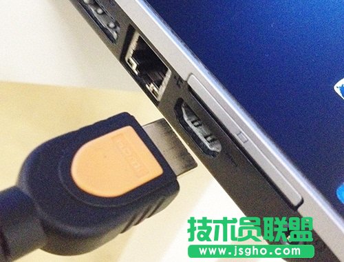 电脑如何连接电视 电脑视频输出到电视步骤详解
