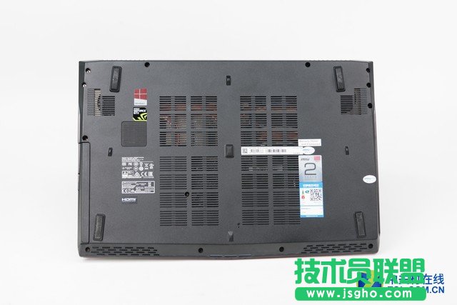 GTX1050Ti均衡游戏本 微星GP62评测 