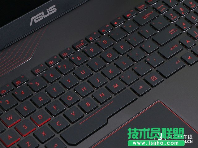 神似高贵的ROG 华硕飞行堡垒FX53V评测 