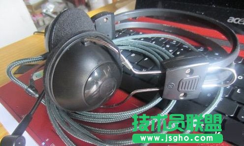 Win7系统连接耳麦不能说话的解决方法