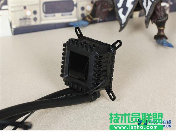 不看吃亏！水冷散热器一定要买这种的