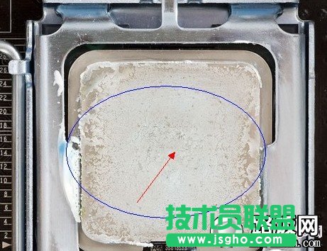 电脑长时间使用后CPU导热硅脂容易出现导热能力下降