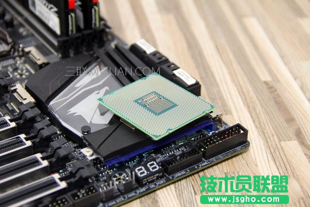 酷睿i9-7900X怎么样？酷睿i9-7900X首发全面评测 三联