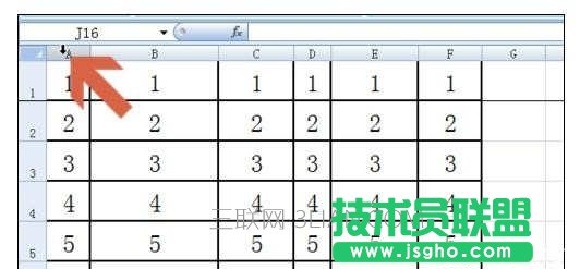 Excel2007怎样设置平均行列间距