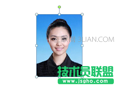 ppt中的彩色照片如何变黑白 三联