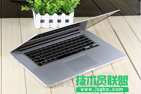 苹果电脑翻盖自动开机 三联
