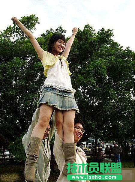 欢庆高考结束 雷人囧图大观赏