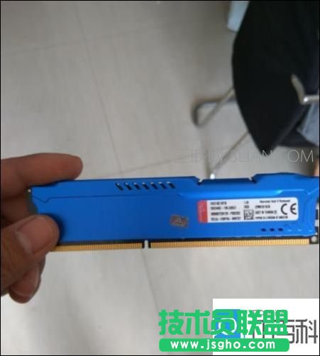 怎么将台式电脑各配件组装起来