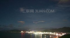 PPT怎样制作模糊效果的封面