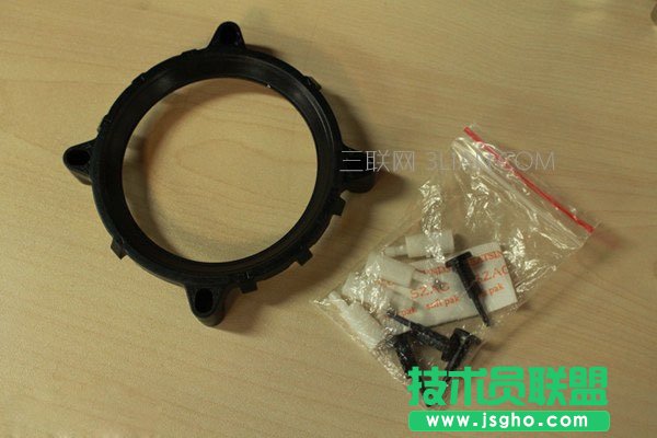 CPU散热器安装教程
