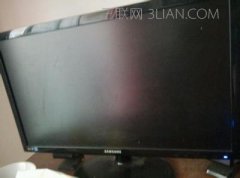 组装电脑显示器不亮