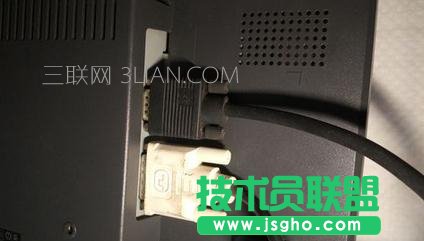 机顶盒如何连接台式电脑显示器和音响 三联