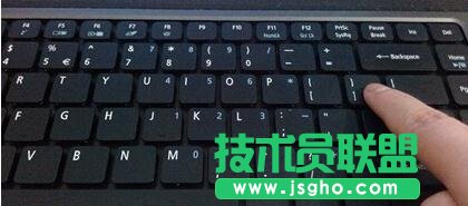 wps文字如何使用缩放功能