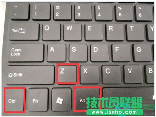 win7登录QQ右下角不显示qq图标怎么办？   三联