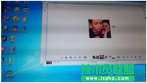 win7重装系统后屏幕模糊怎么解决   三联