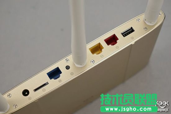极路由3真机拆解评测