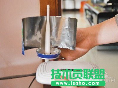 如何实现无线路由器信号增强