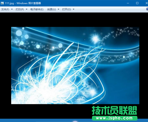 Win10系统如何更换照片查看器背景颜色