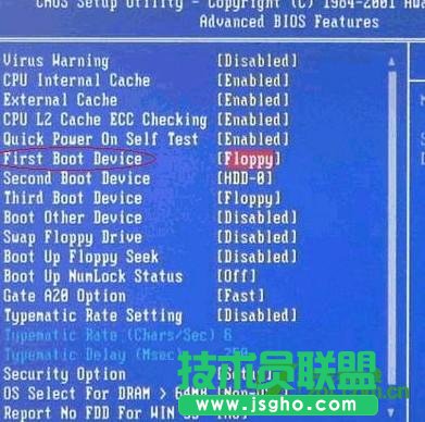 开机显示boot from CD/DVD